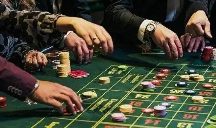 Bongkar Perjalanan Judi Online, Dari Undergound ke Aplikasi Smartphone!